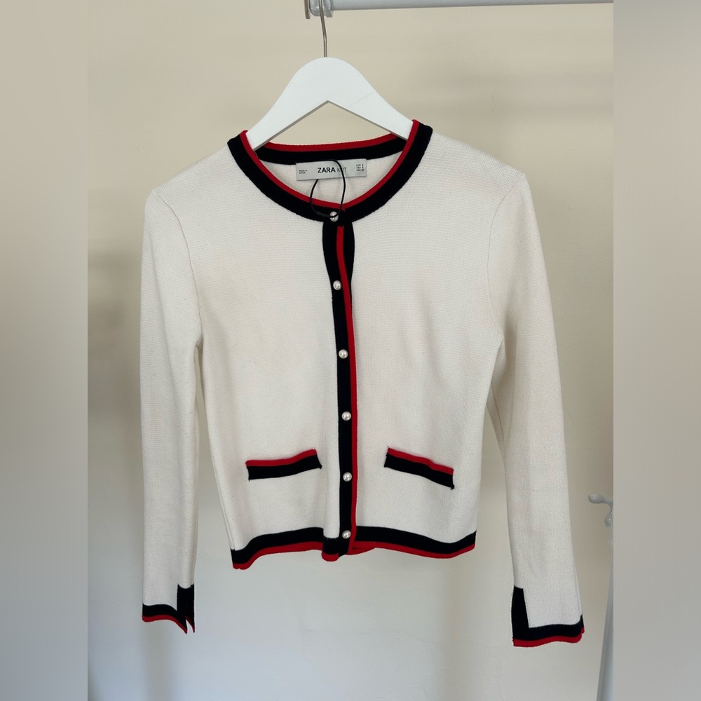 Zara White and Red Cardigan Sweater with Contrasting Trim - Picture 3 of 7